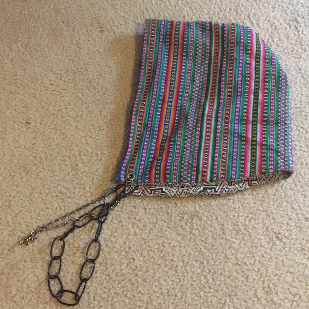 Reversible hood